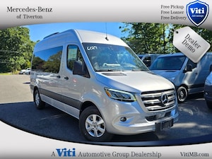 2024 Mercedes-Benz Sprinter 2500 Passenger 144 WB Minivan/Van