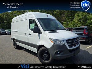 2025 Mercedes-Benz Sprinter 2500 Cargo 144 WB Cargo Van