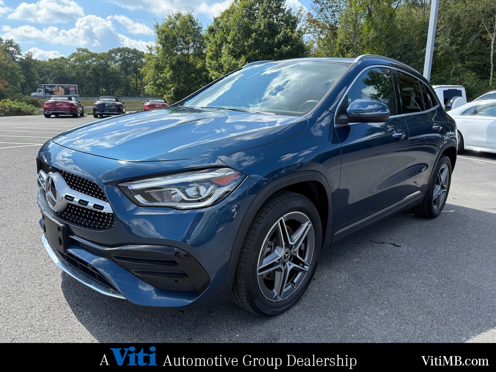 2023 Mercedes Benz GLA 250 4MATIC photo 4