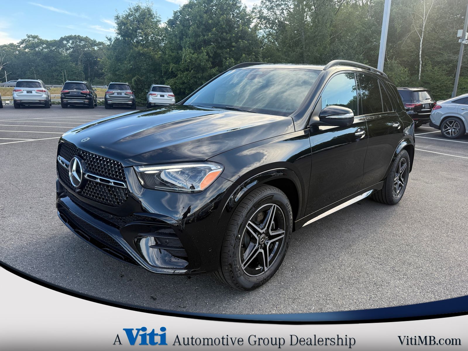 2025 Mercedes Benz GLE 450 4MATIC photo 4