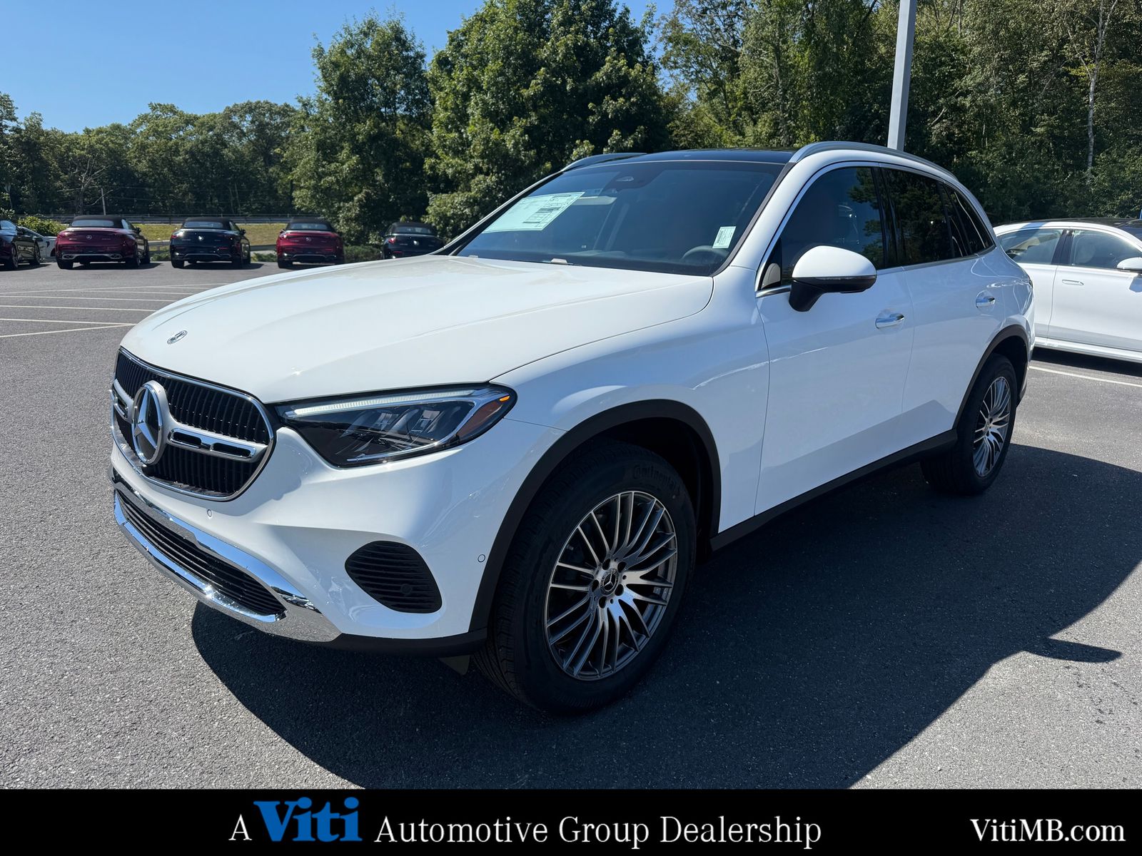 2026 Mercedes Benz GLC 300 4MATIC photo 4