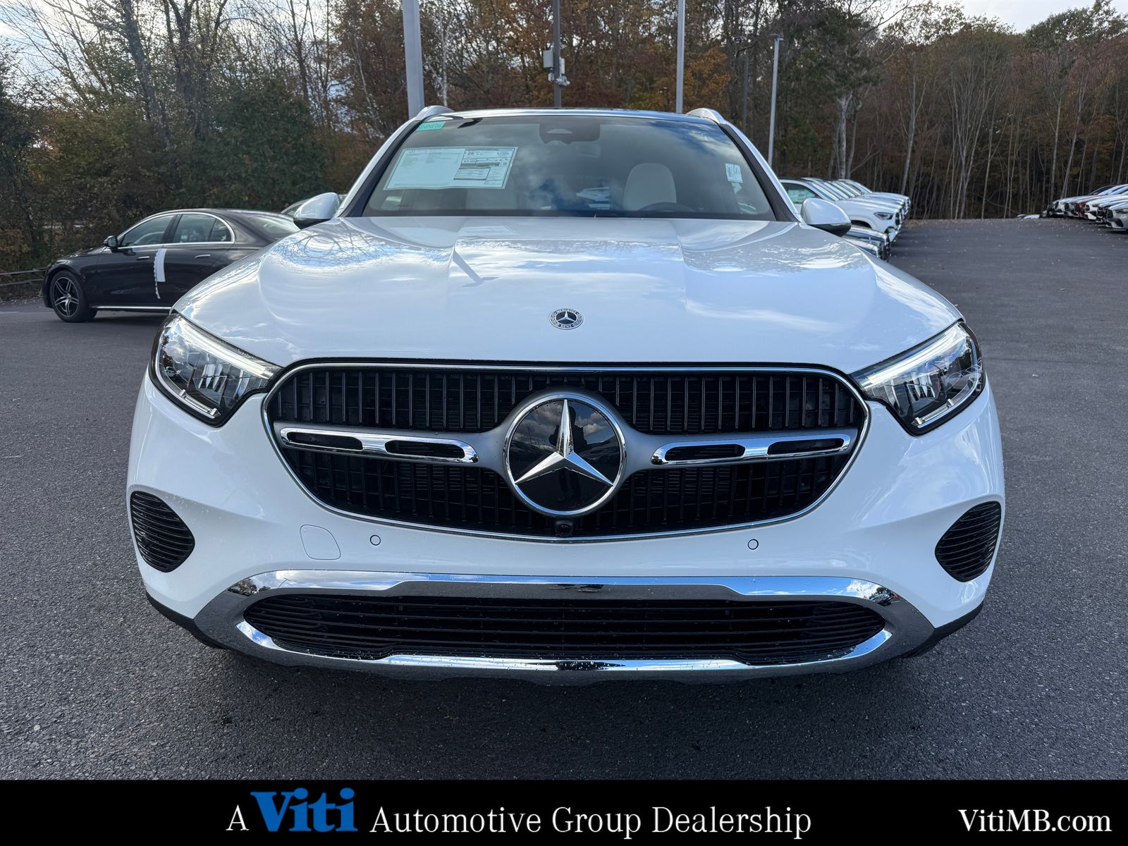 2026 Mercedes Benz GLC 300 4MATIC photo 3