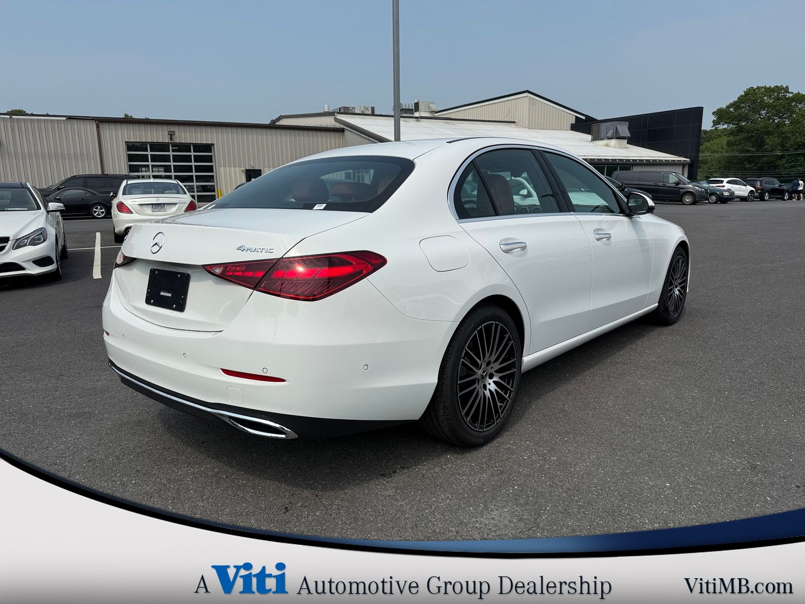 2025 Mercedes-Benz C-Class Sedan C 300 - Photo 8