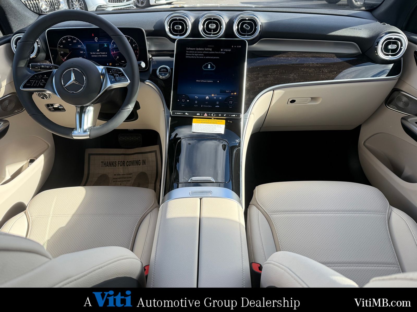 2026 Mercedes Benz GLC 300 4MATIC photo 2