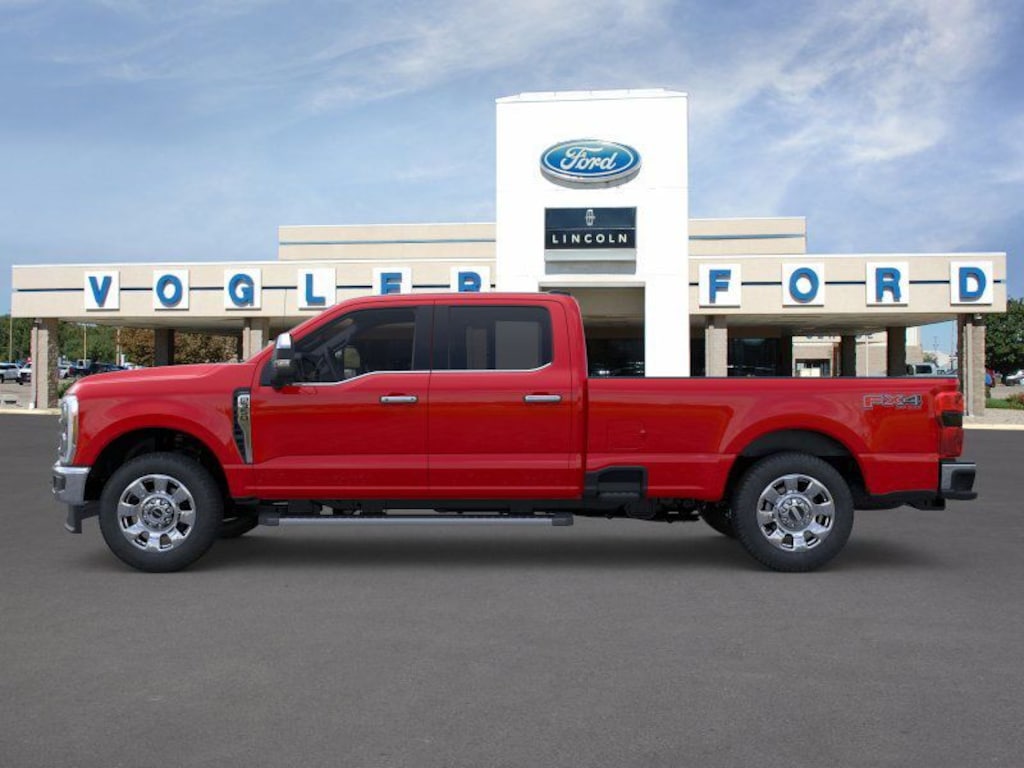 New 2026 Ford Super Duty F-350 Lariat TRUCK