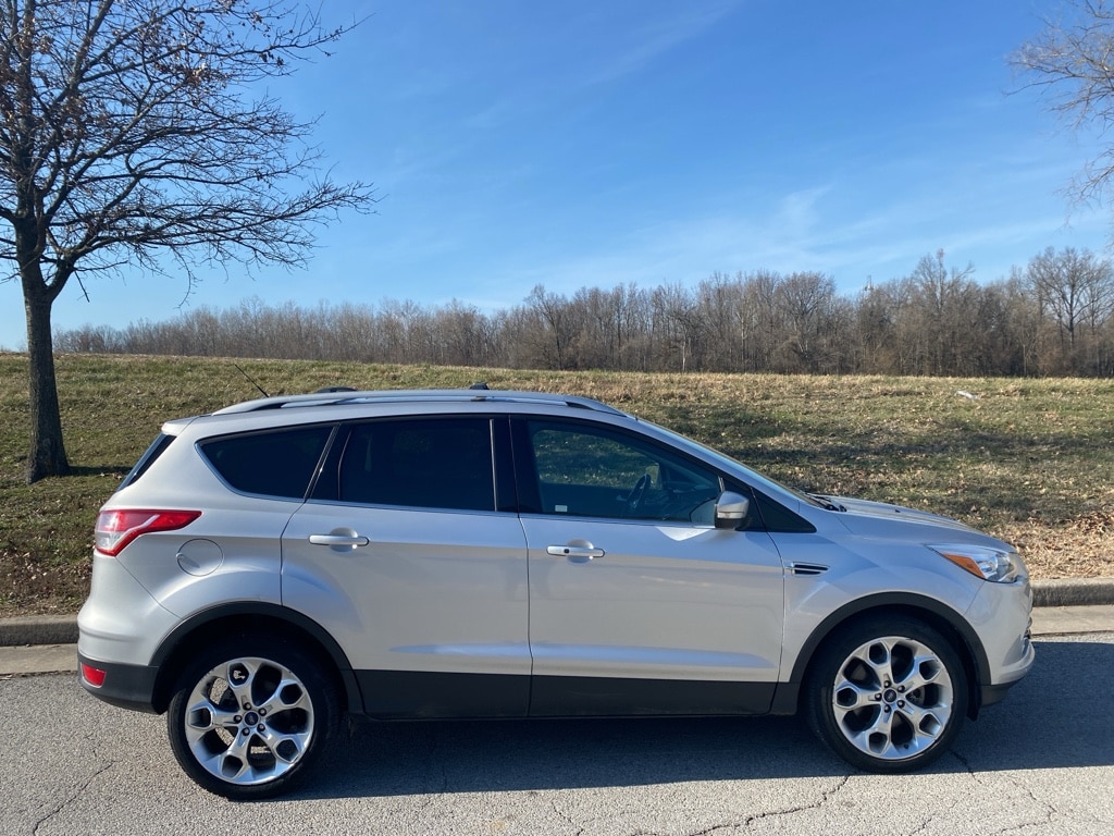 Used 2016 Ford Escape Titanium with VIN 1FMCU9J9XGUB02486 for sale in Carbondale, IL