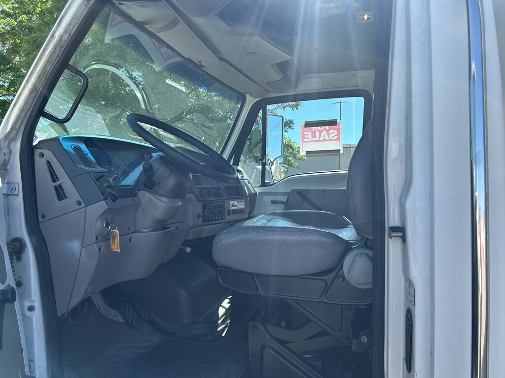 2005 Sterling Acterra - Photo 9