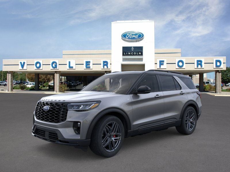 2025 Ford Explorer ST-LINE's photo
