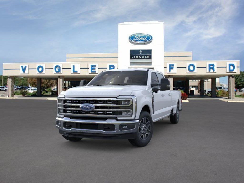 New 2026 Ford Super Duty F-350 Lariat TRUCK