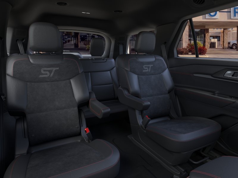 2026 Ford Explorer ST - Photo 11