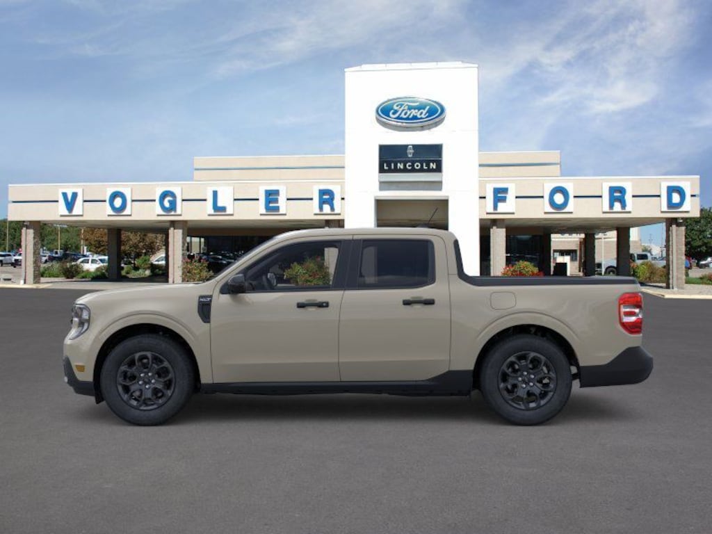 New 2025 Ford Maverick XLT TRUCK