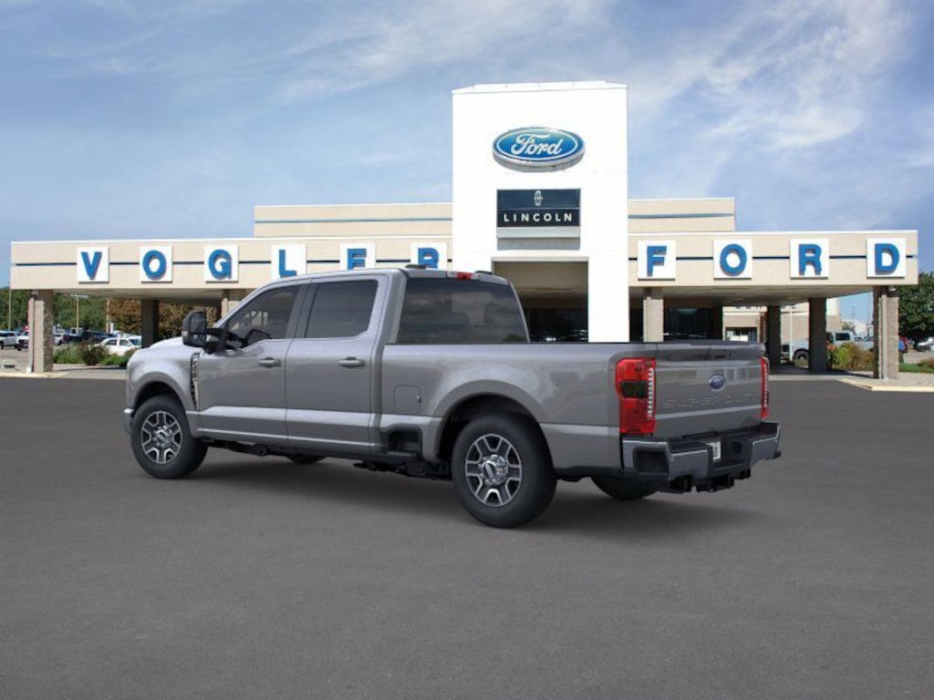 New 2026 Ford Super Duty F-350 Lariat TRUCK
