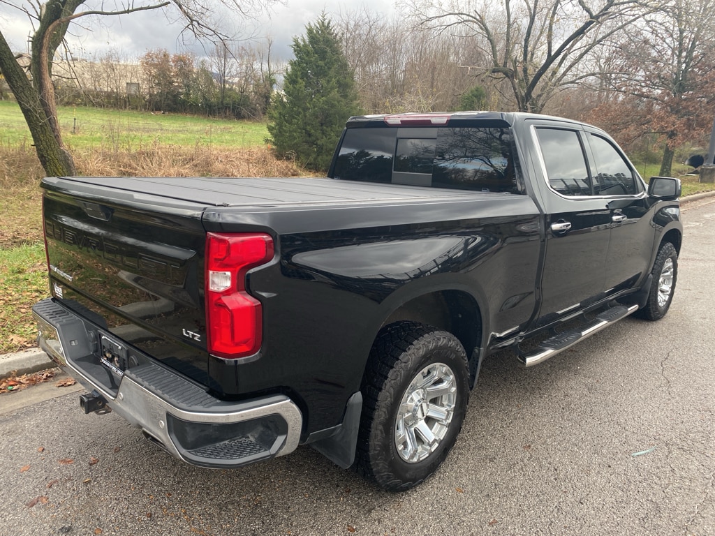 Used 2019 Chevrolet Silverado 1500 LTZ 4x4 Crew Cab 6.6 ft. box 157 in. WB Truck Crew Cab