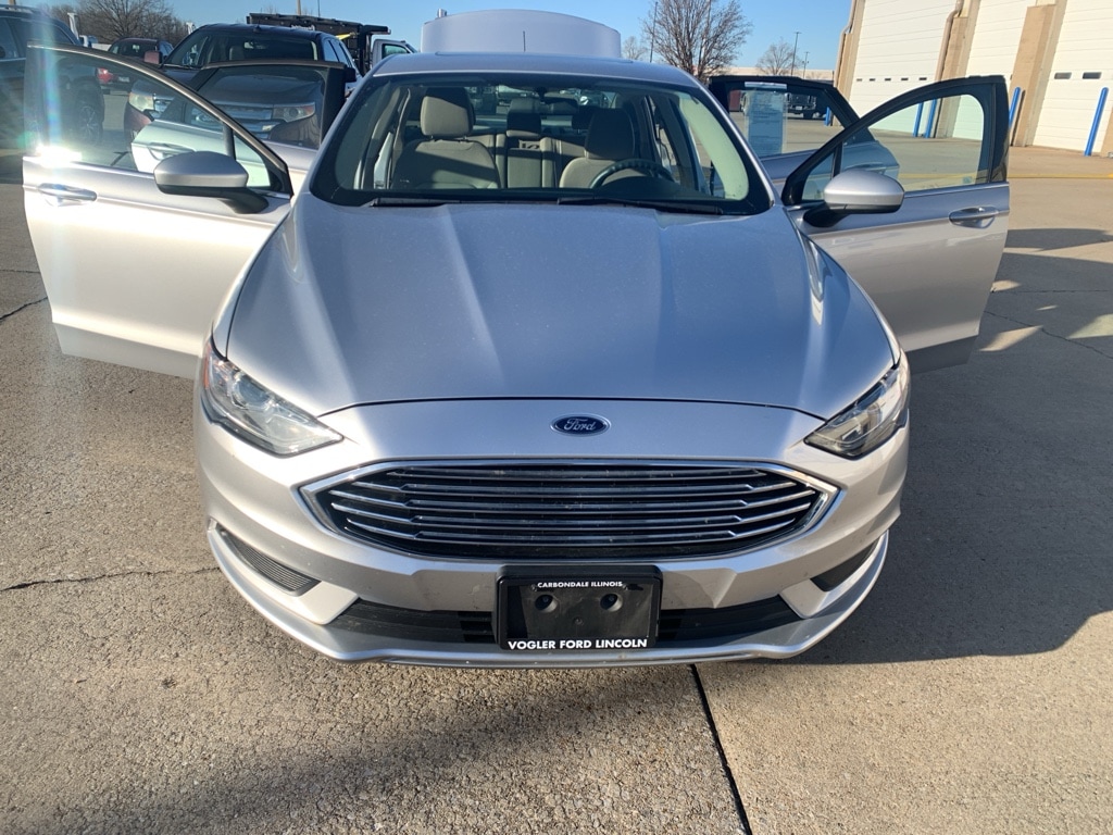 2018 Ford Fusion Hybrid SE