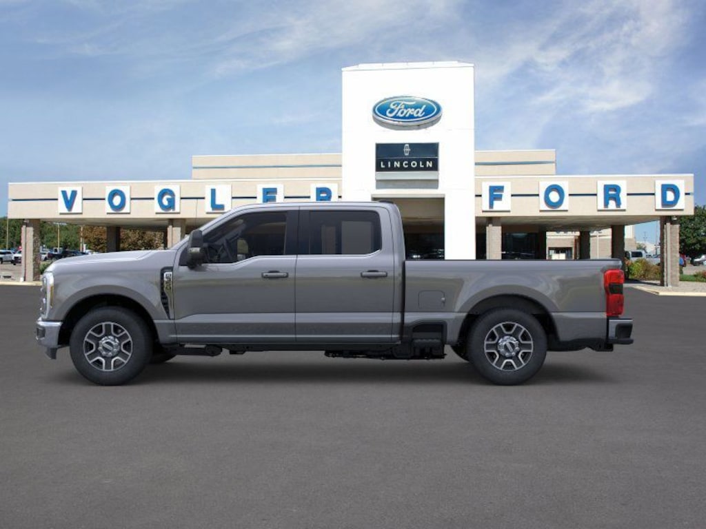 New 2026 Ford Super Duty F-350 Lariat TRUCK