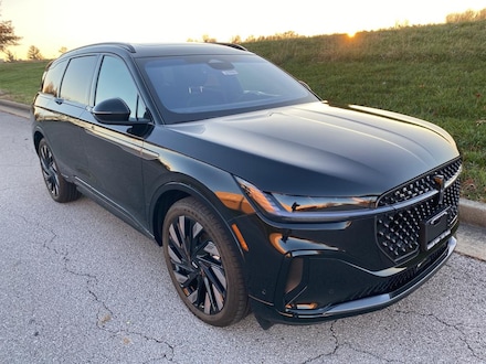2024 Lincoln Nautilus Reserve Wagon