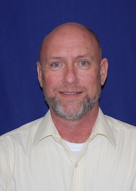 Staff member John Green from ID_46da187d9af9