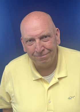 Staff member Andy Zieba from ID_46da187d9af9