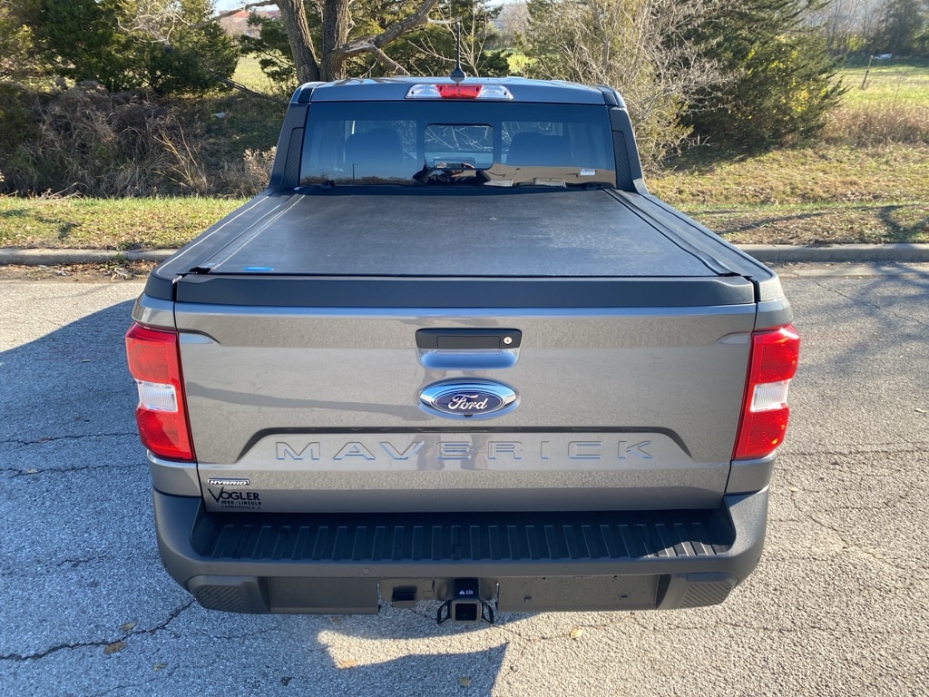 Used 2024 Ford Maverick Lariat Front-Wheel Drive SuperCrew 4.5 ft. box 121 Truck SuperCrew