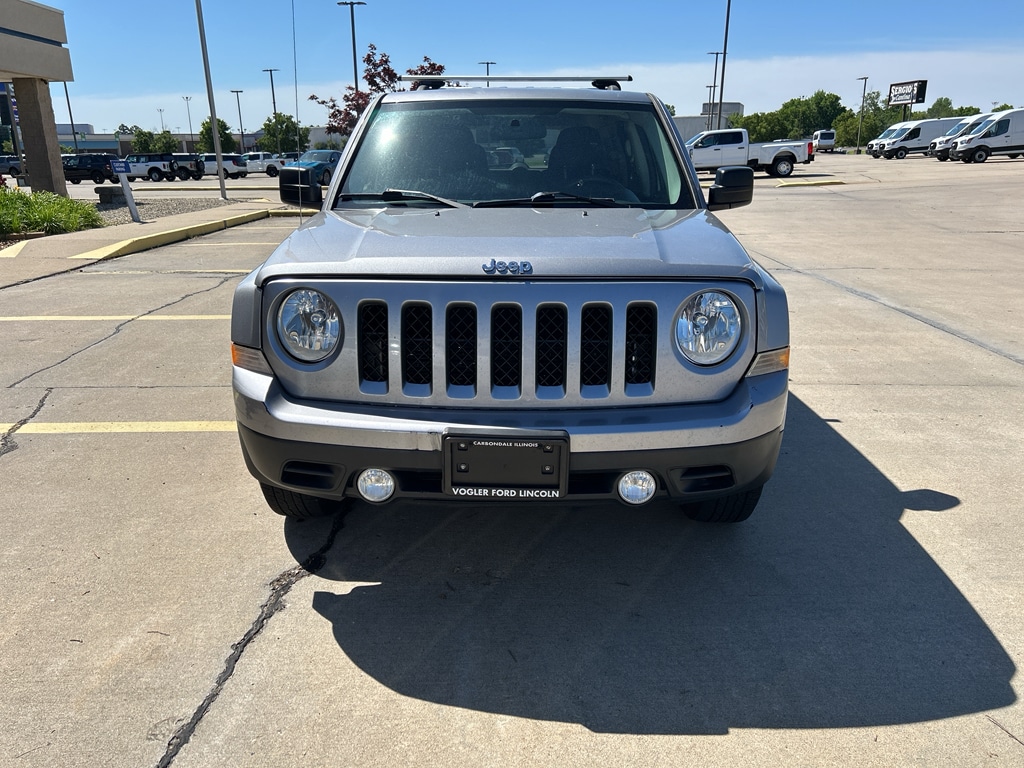 Used 2015 Jeep Patriot Sport with VIN 1C4NJPBB0FD410521 for sale in Carbondale, IL