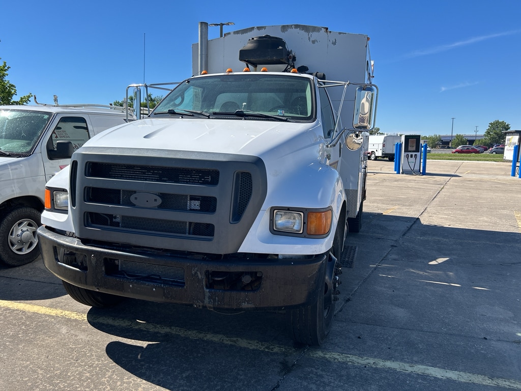 2009 Ford F-750's photo