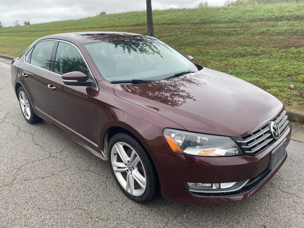 Used 2013 Volkswagen Passat 2.0L TDI SEL Premium (DSG) Sedan