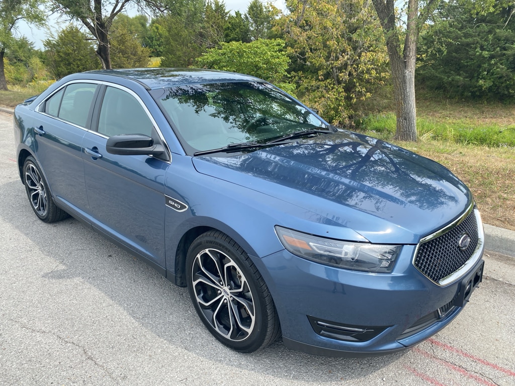 2018 Ford Taurus