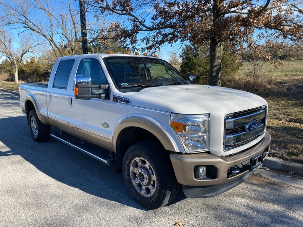 2014 Ford F-250 Super Duty Lariat's photo