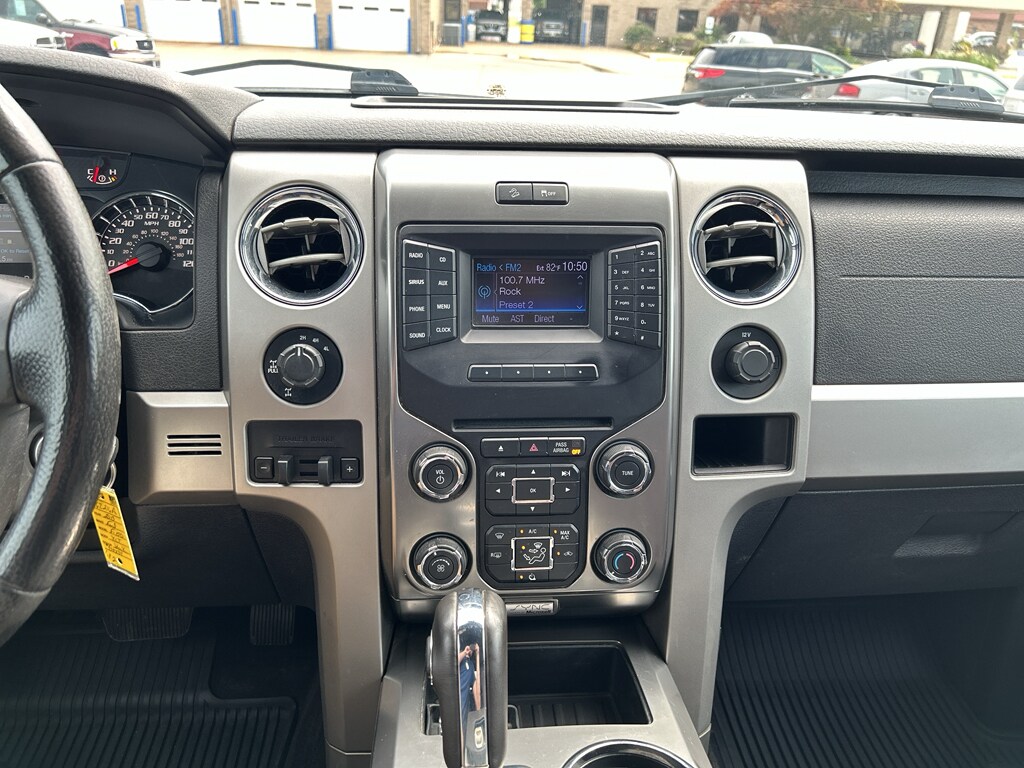 Photo 12