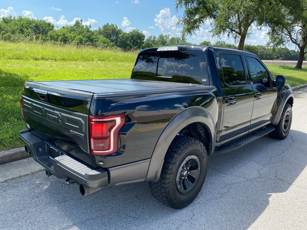 Used 2018 Ford F-150 Raptor 4x4 SuperCrew Cab Styleside 5.5 ft. box 145 Truck SuperCrew Cab
