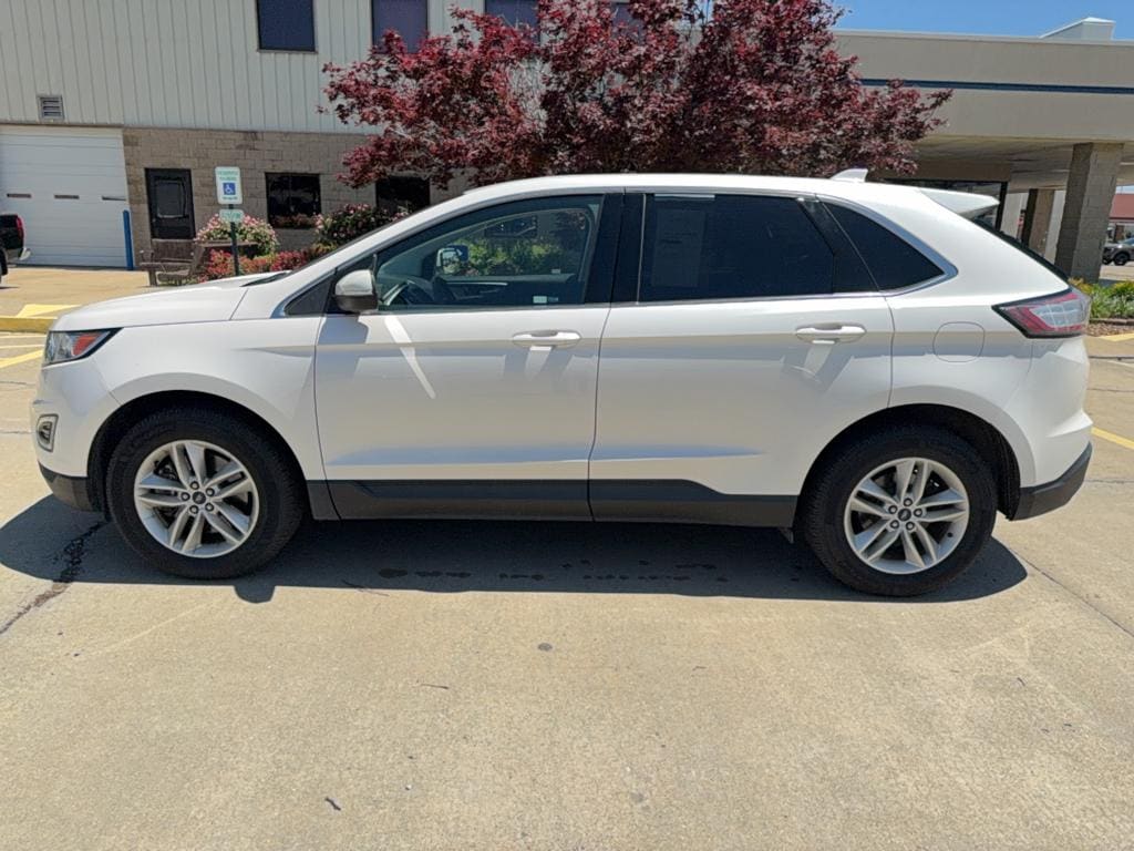 Used 2017 Ford Edge SEL with VIN 2FMPK4J80HBC40904 for sale in Carbondale, IL