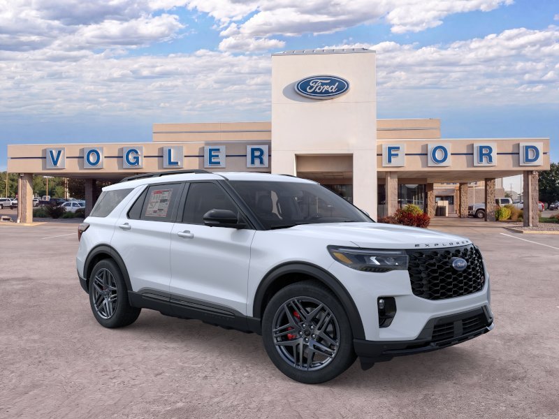 2026 Ford Explorer ST - Photo 7