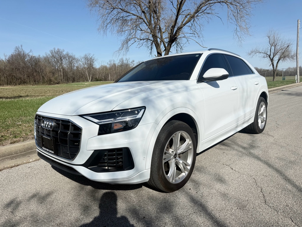 2022 Audi Q8 55 Premium Tiptronic quattro's photo