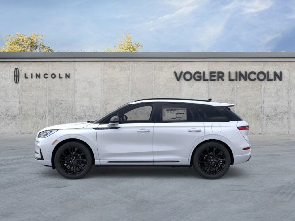 New 2026 Lincoln Corsair Reserve Wagon