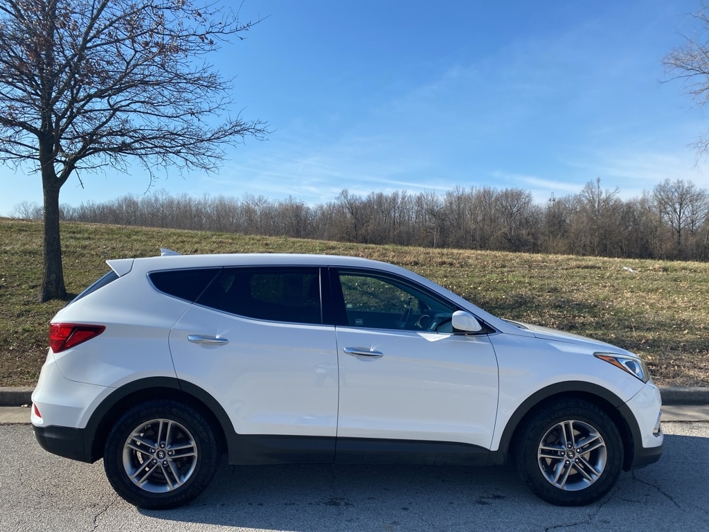 Used 2017 Hyundai Santa Fe Sport with VIN 5XYZTDLB8HG418251 for sale in Carbondale, IL