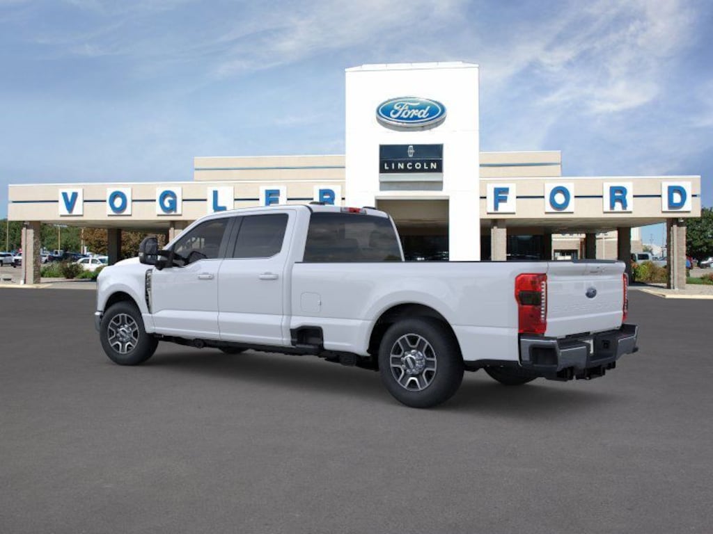 New 2026 Ford Super Duty F-350 Lariat TRUCK