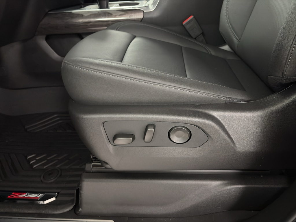 New 2026 Chevrolet Silverado 1500 LTZ Truck