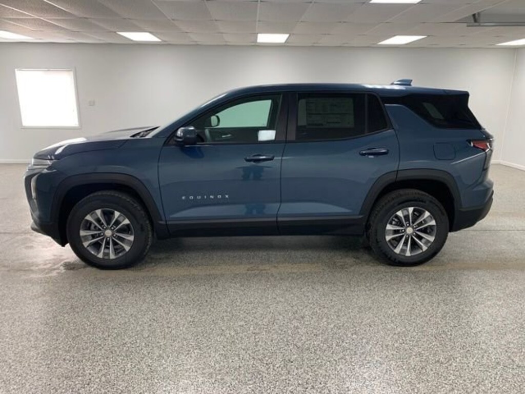 New 2026 Chevrolet Equinox LT SUV