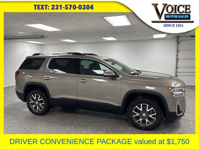 2023 GMC Acadia SLE's photo