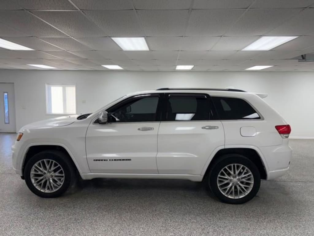 Used 2018 Jeep Grand Cherokee Overland