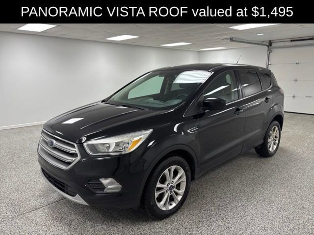 Used 2017 Ford Escape SE