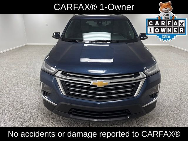 2023 Chevrolet Traverse photo 2