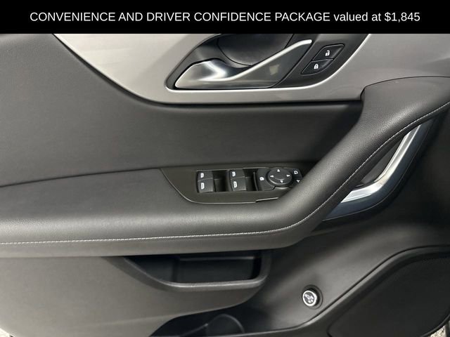 2022 Chevrolet Blazer 2LT photo 3