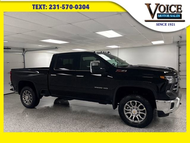 2026 Chevrolet Silverado 3500HD LTZ's photo