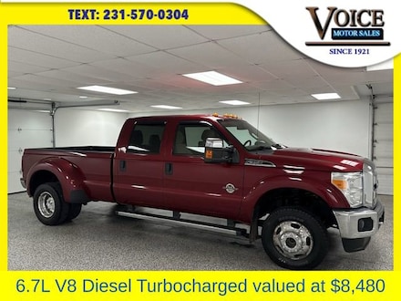 2015 Ford Super Duty F-350 DRW Lariat