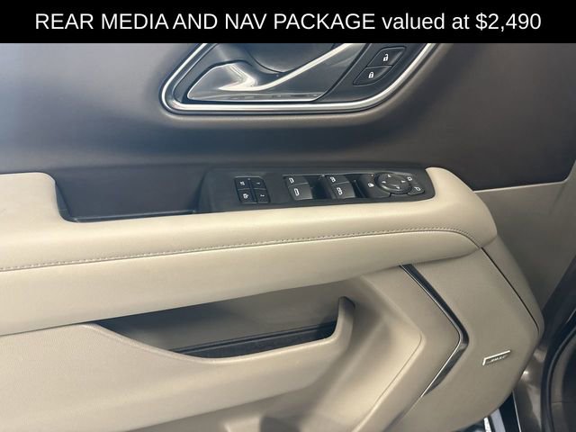 2021 Chevrolet Tahoe Z71 photo 3
