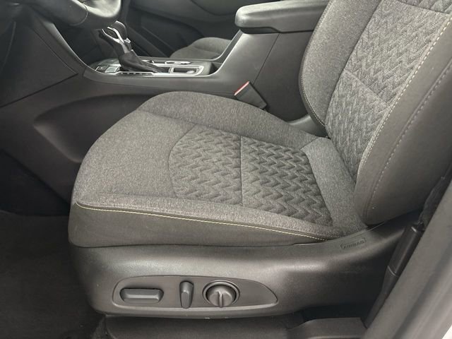 2024 Chevrolet Equinox LT photo 4