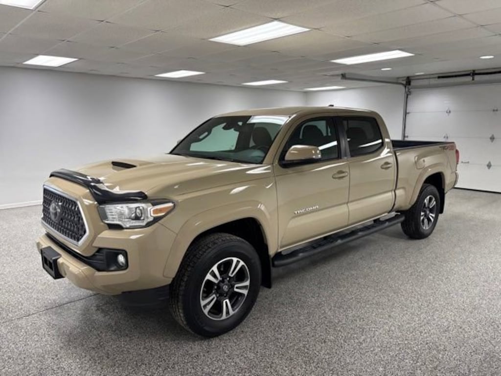 Used 2019 Toyota Tacoma 4WD SR5