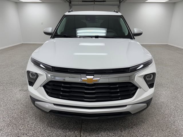 2026 Chevrolet Trailblazer LT photo 2