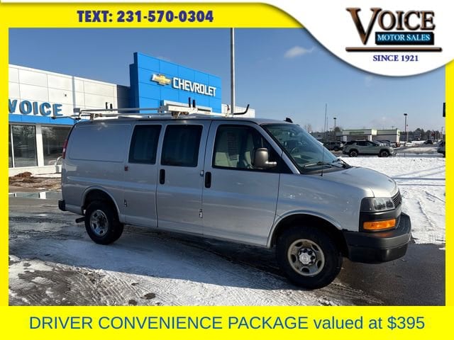 2020 Chevrolet Express Cargo Work Van's photo